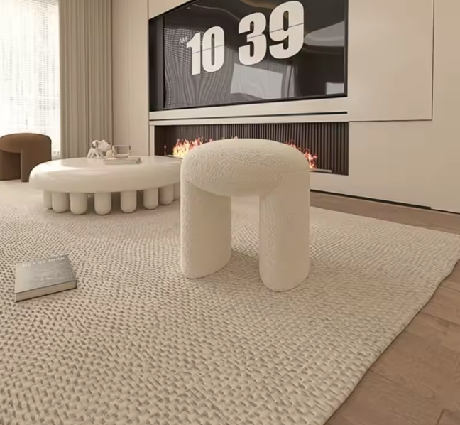 Mobilier design Maroc – banc ARU orange en tissu bouclé confortable