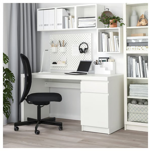 MALM Bureau, blanc, 140x65 cm
