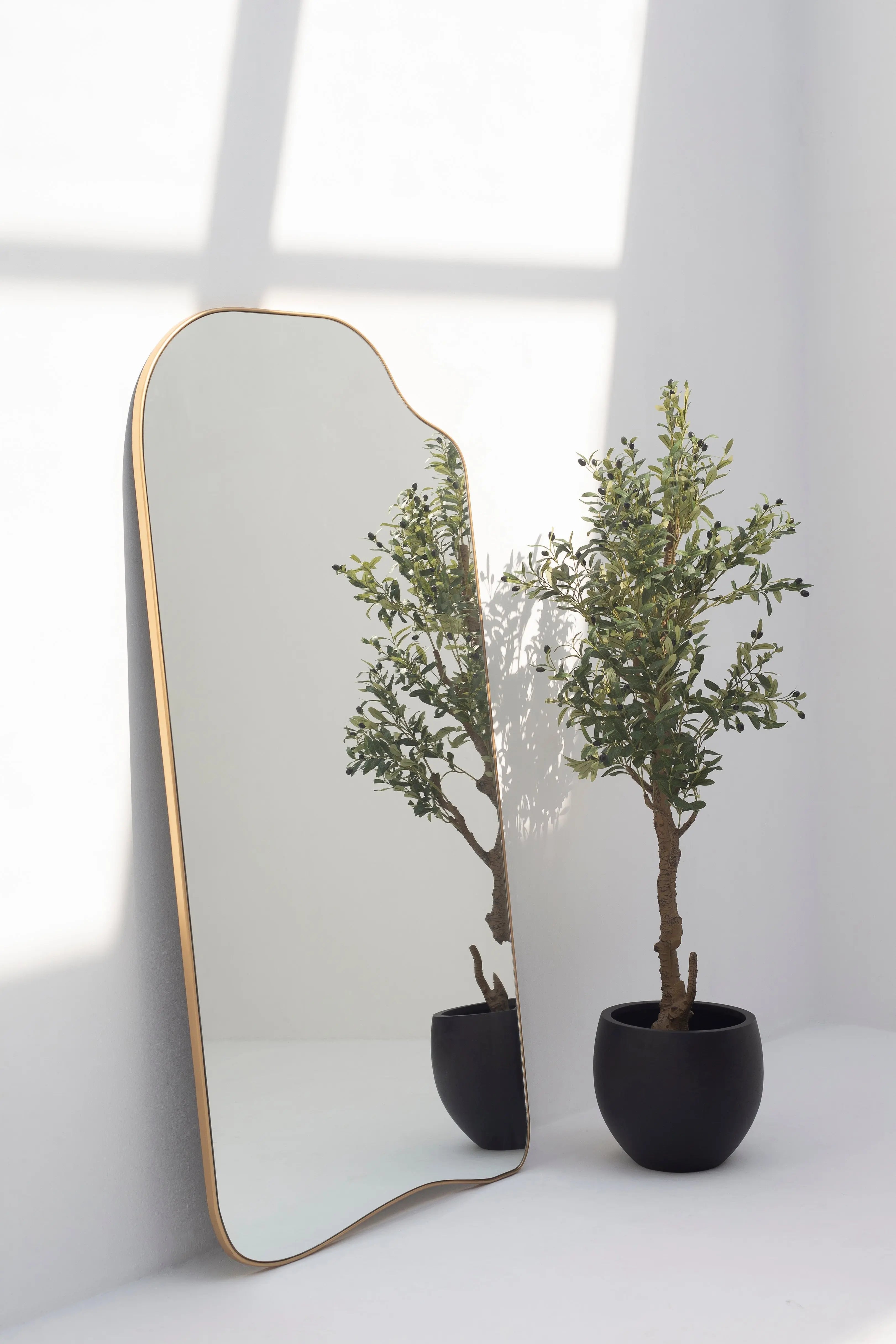 Miroir XL forme organique - The Miroir