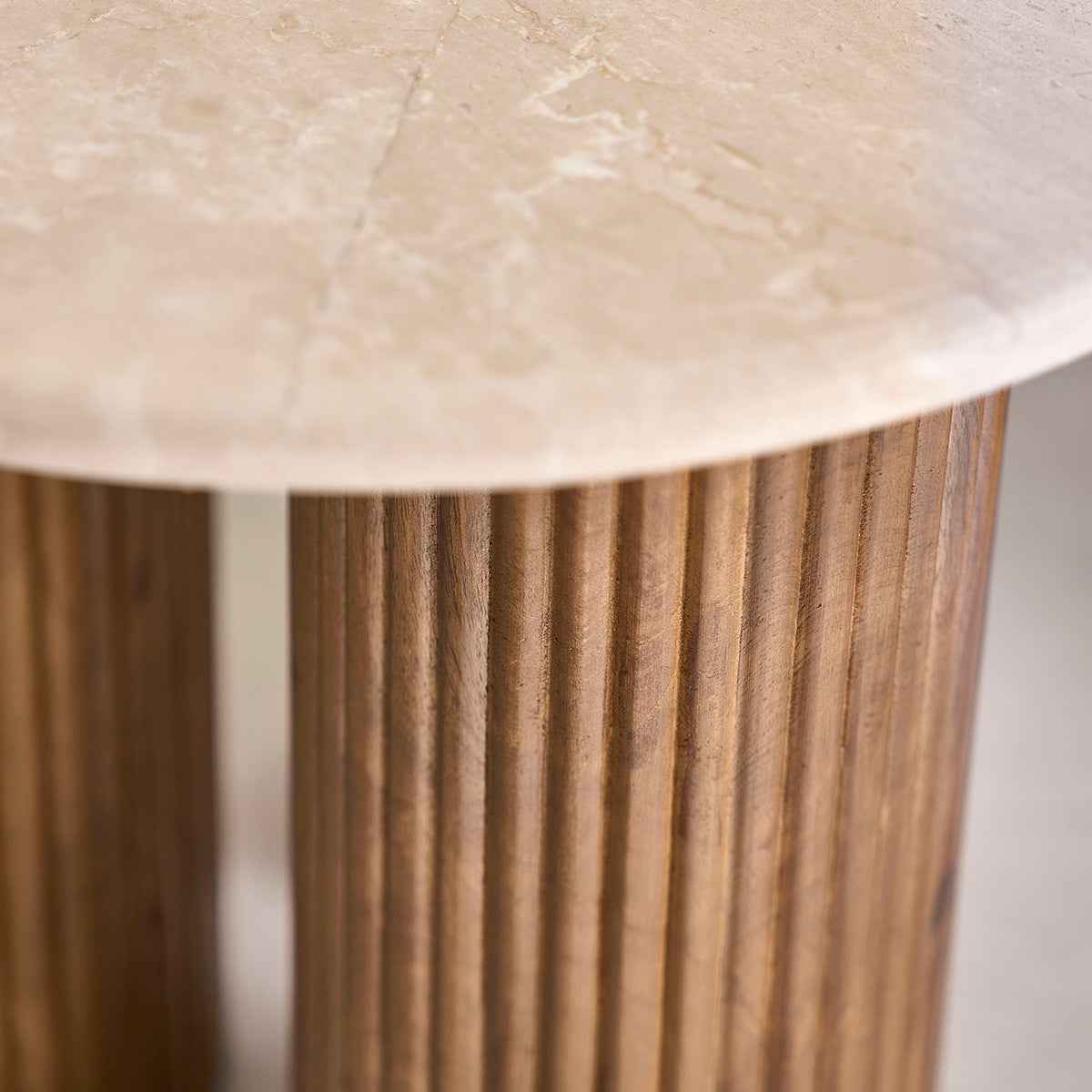 Table d'appoint en bois de manguier et marbre ronde