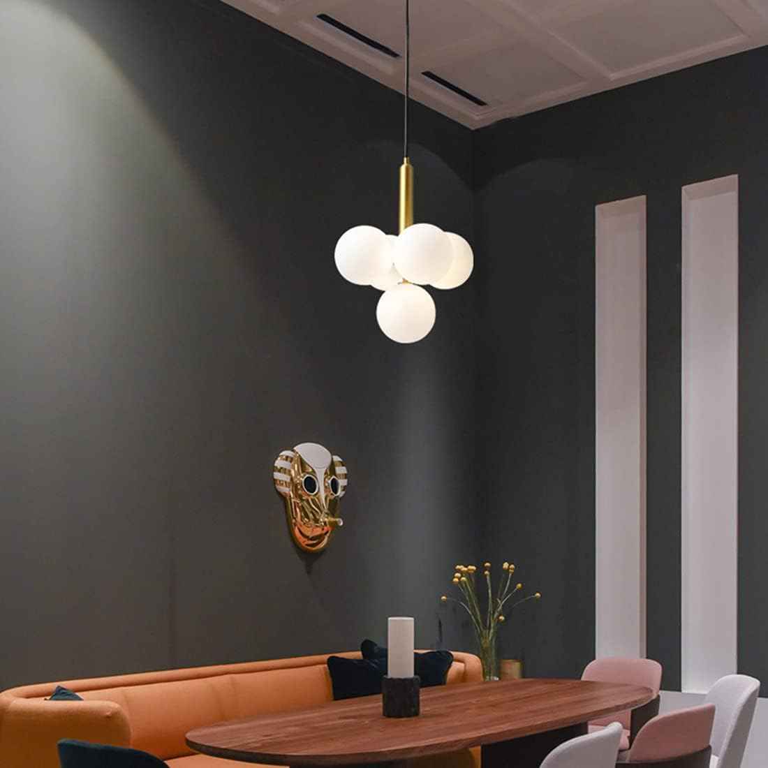 Suspension en laiton à 4 boules blanches