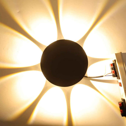 Applique murale noire à 8 Led étanche