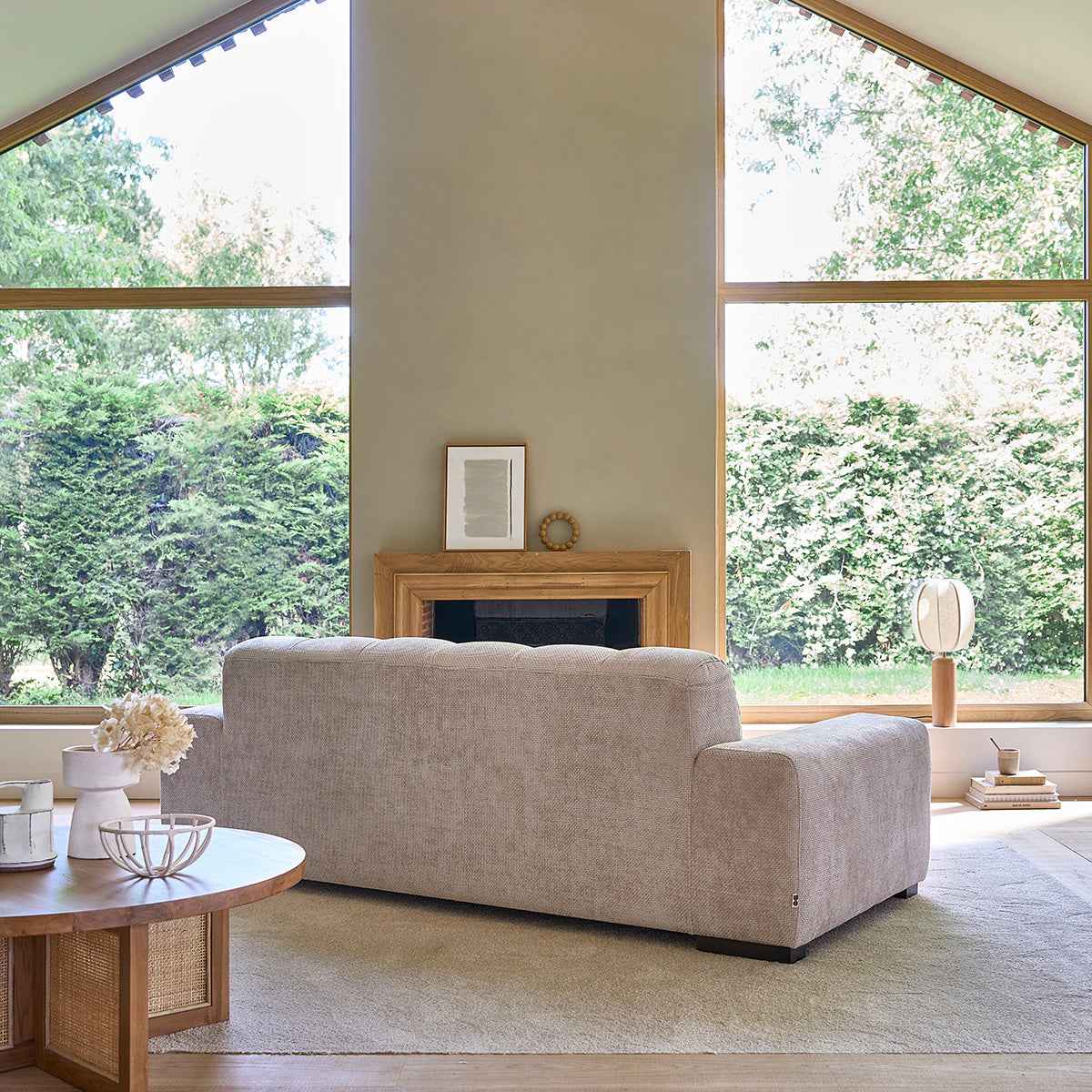 Canapé droit 3 places en velours tressé beige