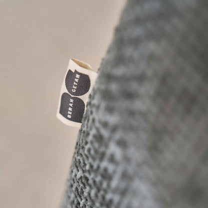 Canapé droit 3 places en velours tressé vert de gris