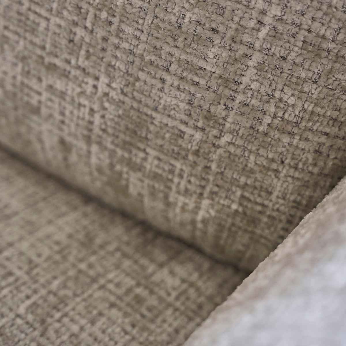 Canapé droit 3 places en velours texturé beige