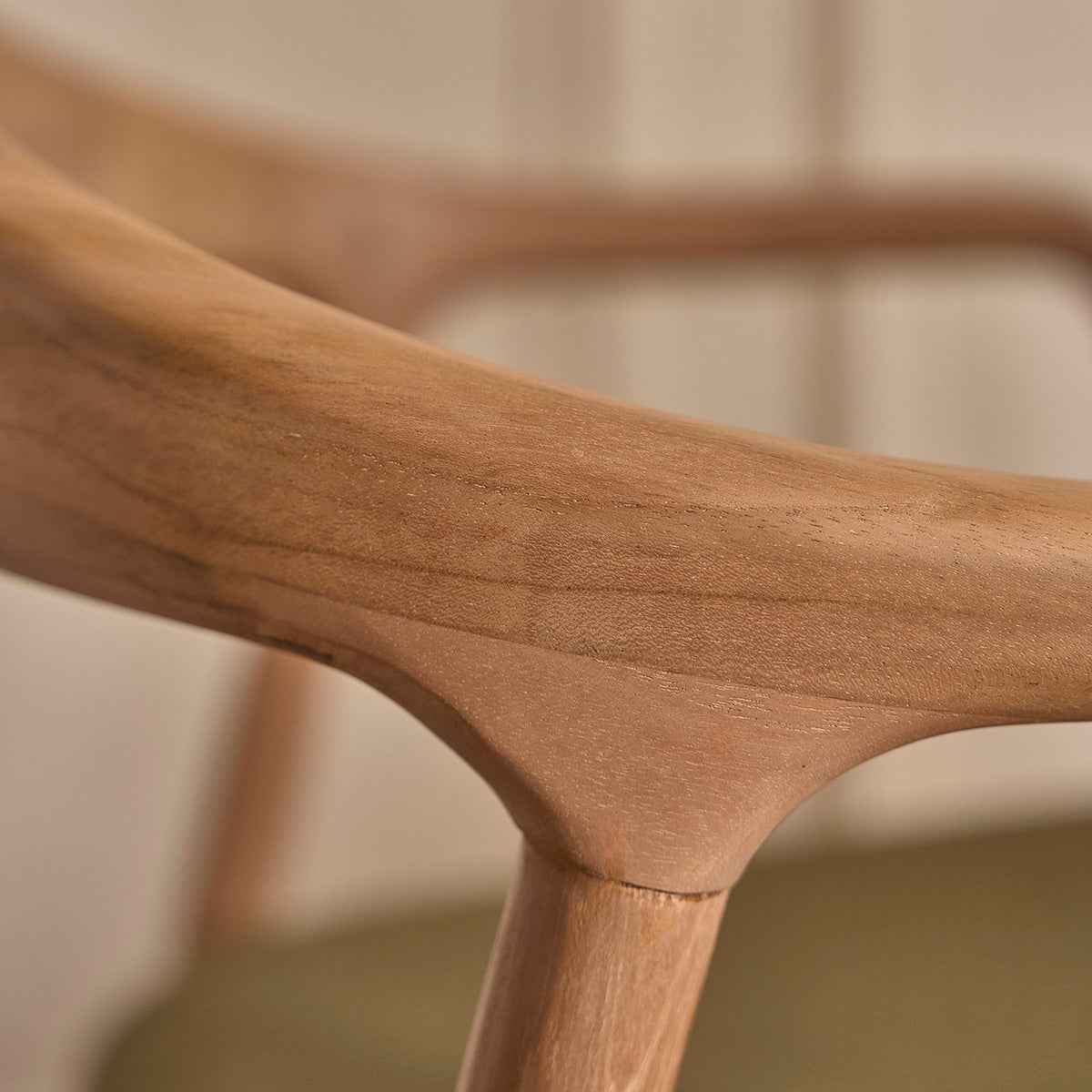 Lot de 2 chaises en teck massif assise velours côtelé kaki