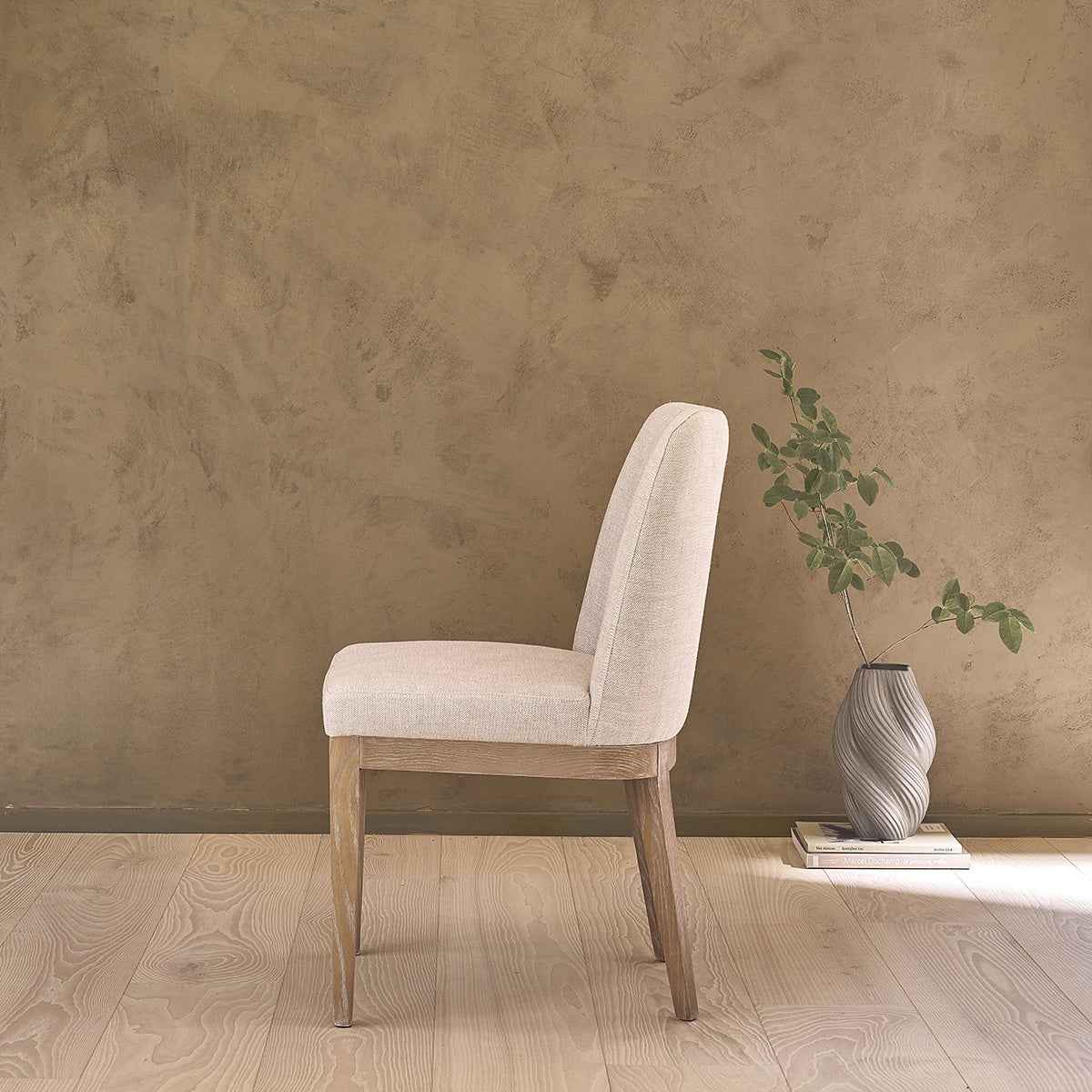 Lot de 2 chaises en chêne massif et tissu lin