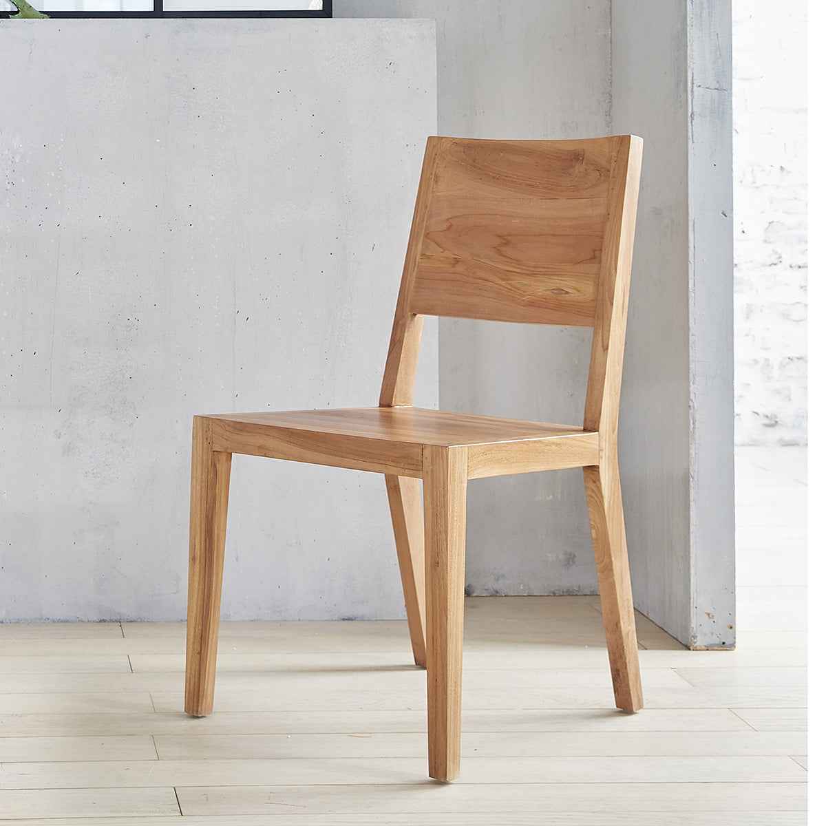 Lot de 2 chaises en teck massif