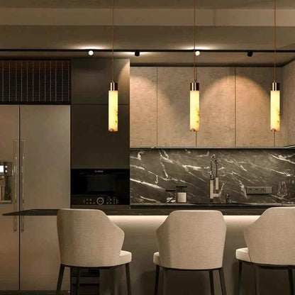 Suspension Naty en marbre naturel au design moderne