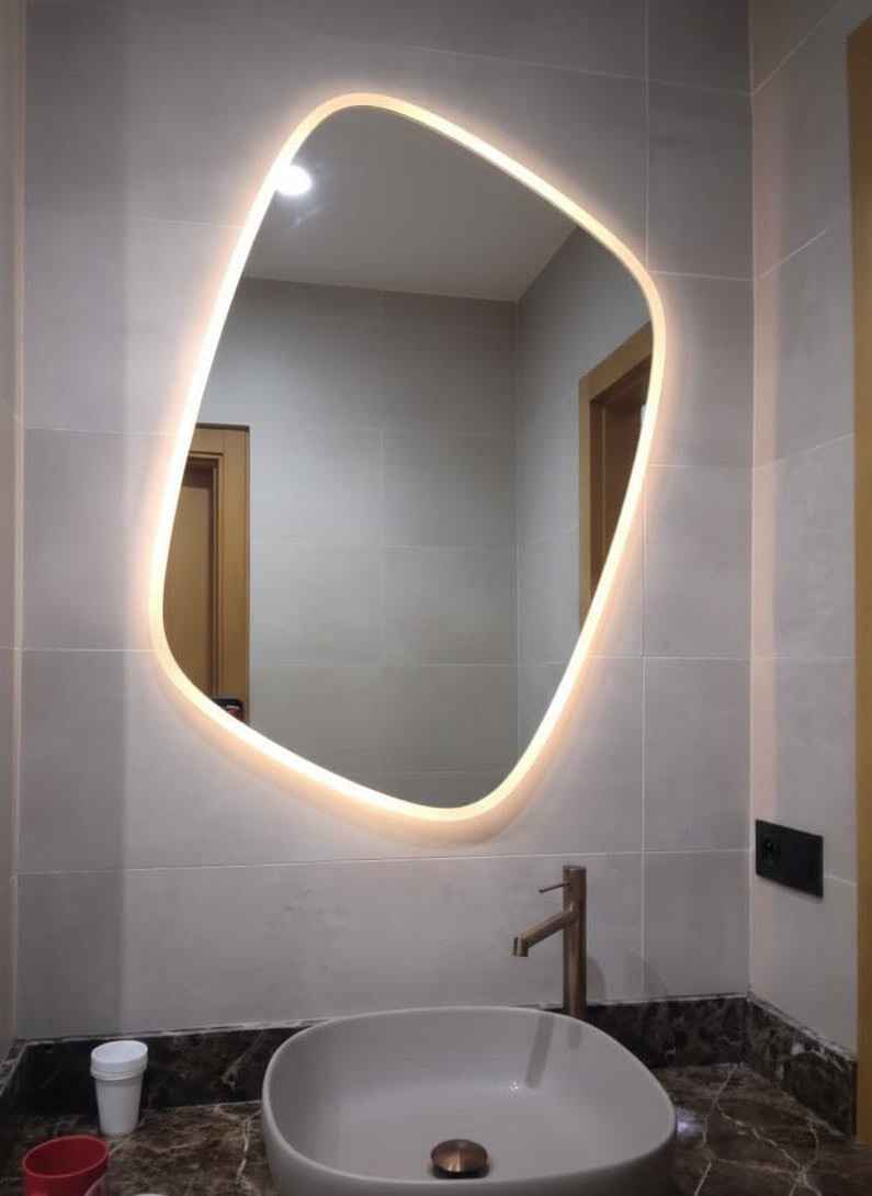 Miroir Horizon salle de bain  Éclairage LED intégré
