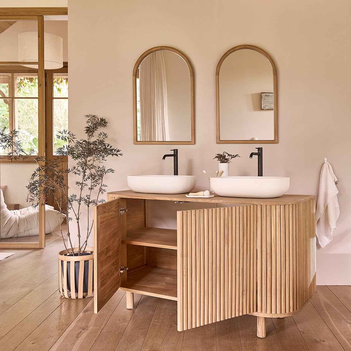 Meuble sous vasque en teck massif 140 cm