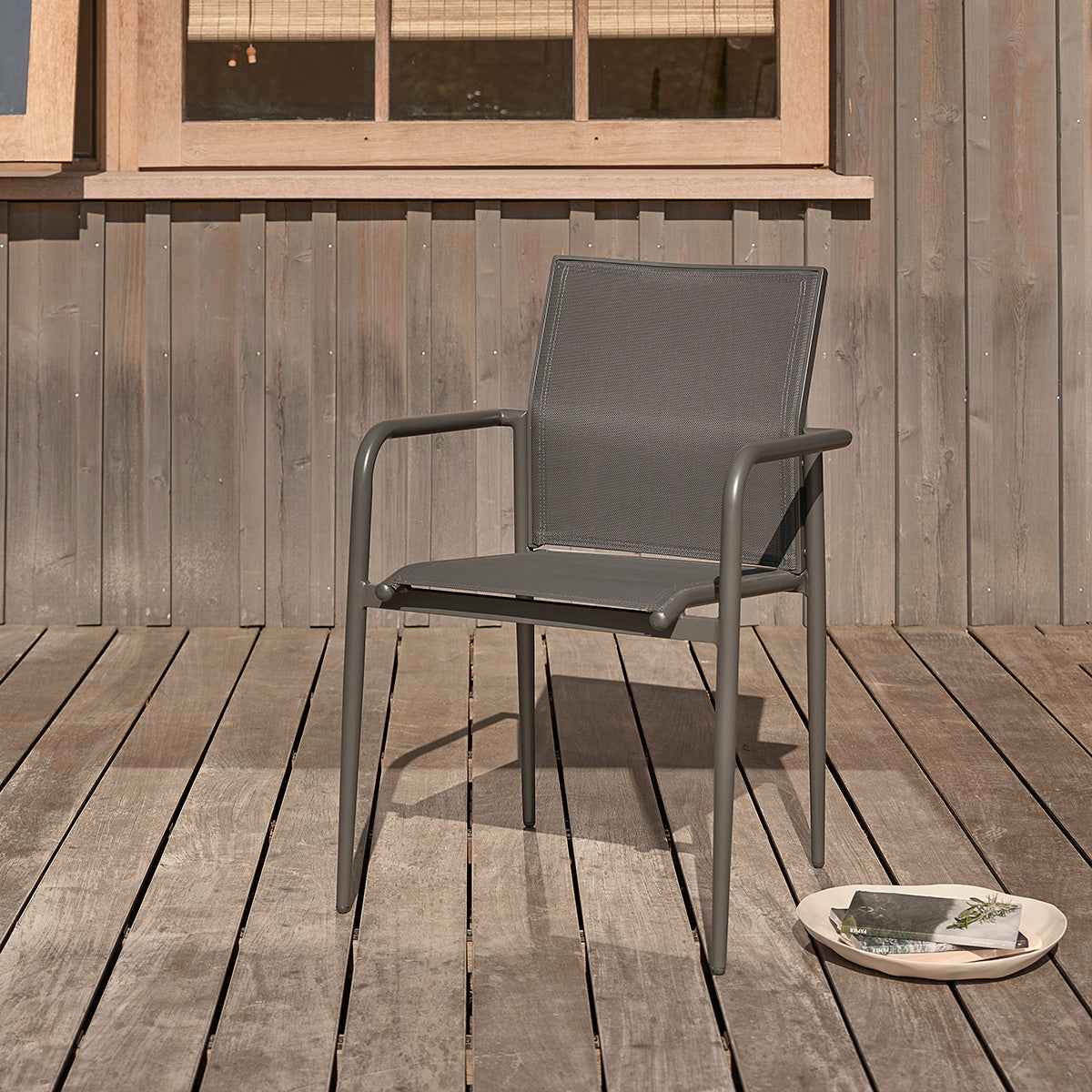 Fauteuil en aluminium et textilène gris