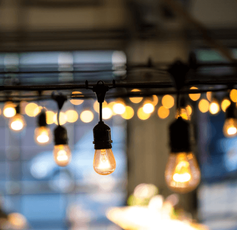 Guirlandes d'extérieur étanches 10 mètres à douilles noires extensibles & décoratives