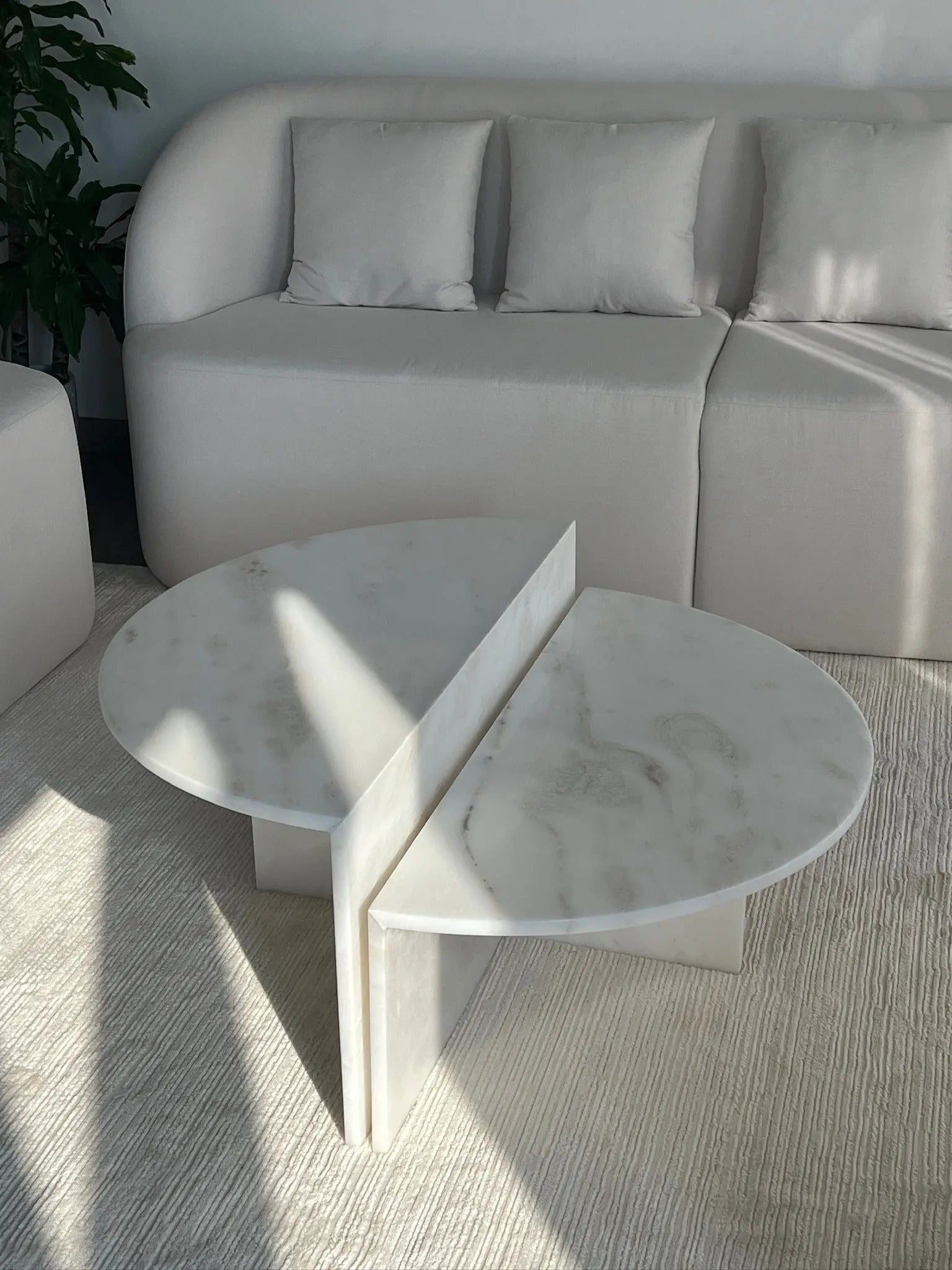 Table Basse en Marbre Blanc  Nola - The Miroir - The Miroir