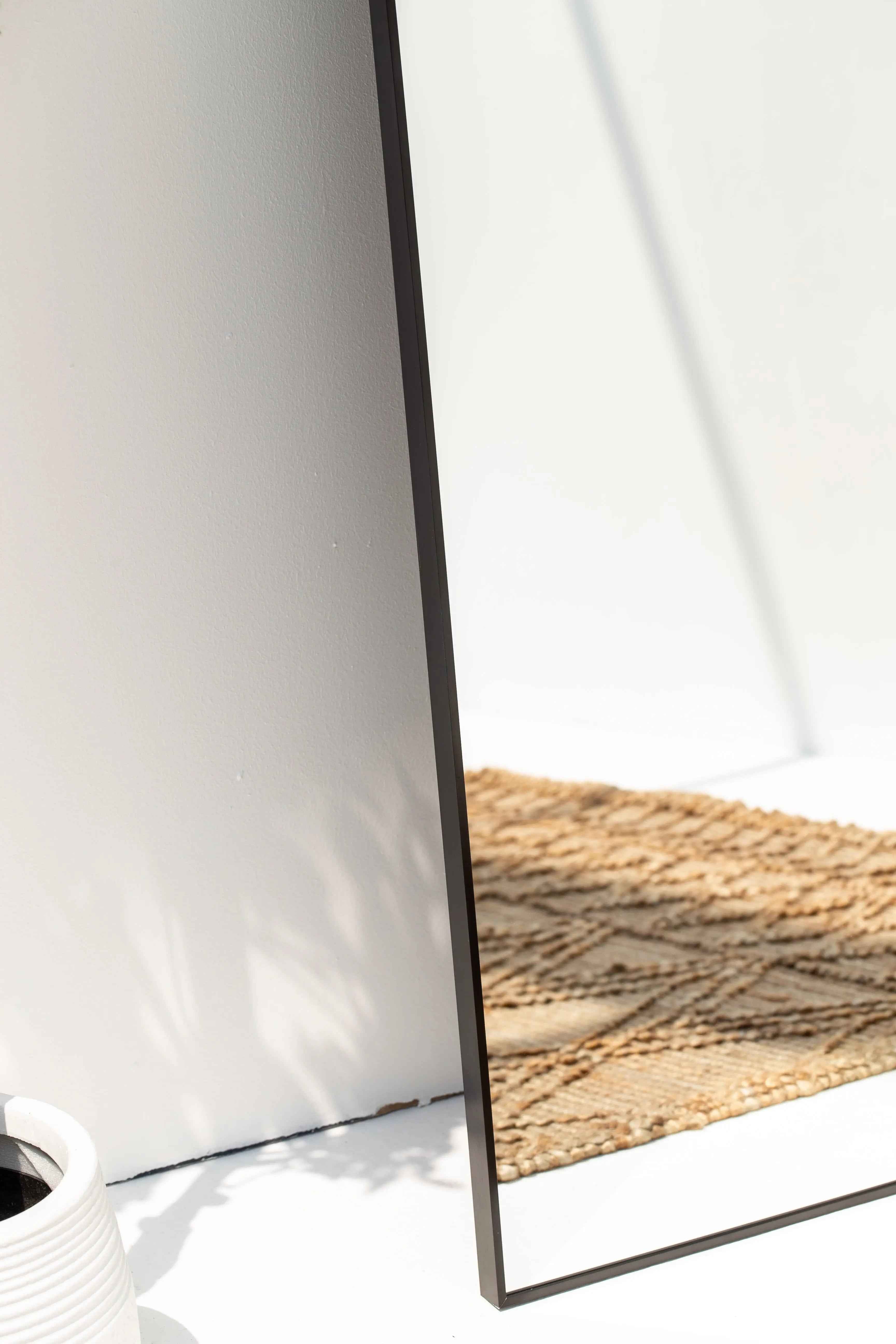 Miroir XXL Arqué Noir - The Miroir - The Miroir