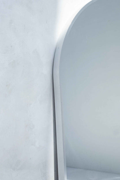 Grand Miroir Arqué Minimaliste - The Miroir - Lemiroir.ma